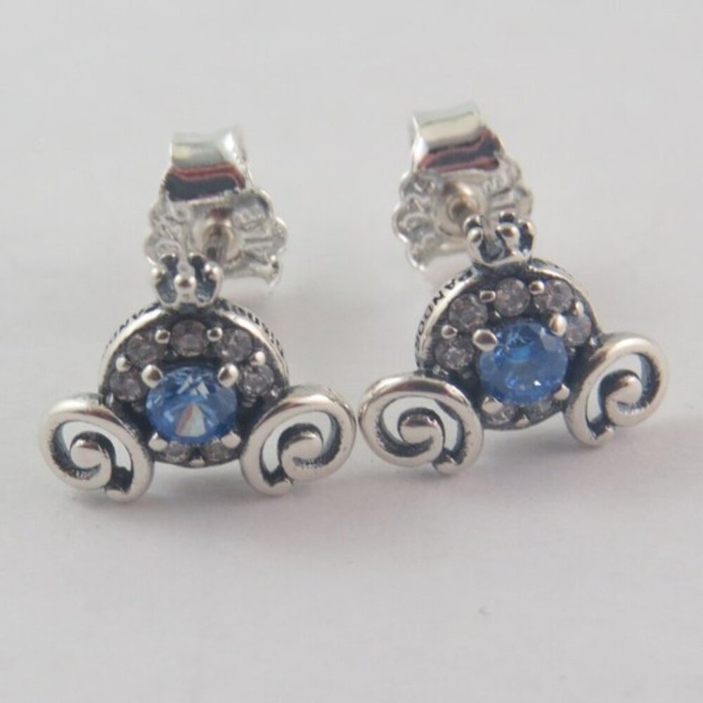 Pandora Pumpkin Coach Stud Earrings – Sterling Silver (A27)